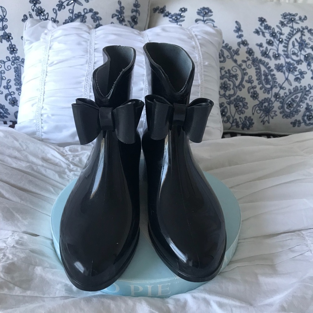 Cute rain boots